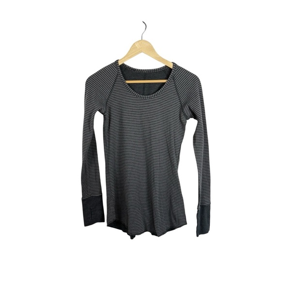 Lululemon Women’s Open Your Heart Reversible Long Sleeve Black/Grey 6 - Picture 2 of 8